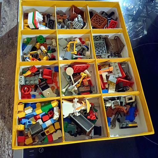 Buy & Sell Stockport Town Centre Stockport - Photos for Mixed rare original LEGO bricks