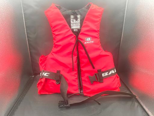 Buy & Sell Paddock Wood Tunbridge Wells - Photos for Baltic Lifejacket Aqua Pro 50-70 kg Excellent