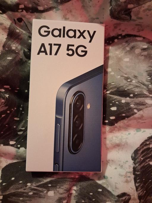 Buy & Sell Hoyland Barnsley - Photos for NEW BOXED SAMSUNG GALAXY A17 5G