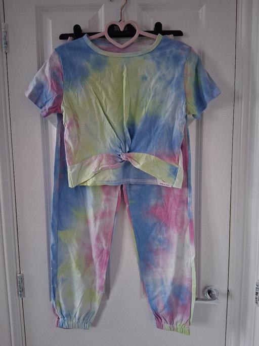 Buy & Sell Bradley Wolverhampton - Photos for girls top and bottoms