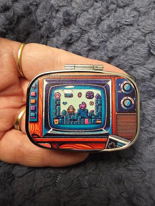 Buy & Sell Pilsley North East Derbyshire - Photos for pill box