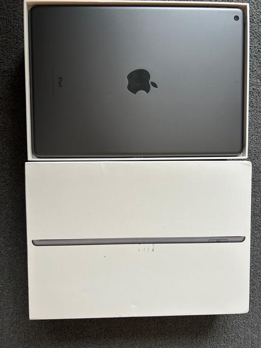 Buy & Sell Ealing Broadway West London - Photos for iPad 7th generation Excellent condition