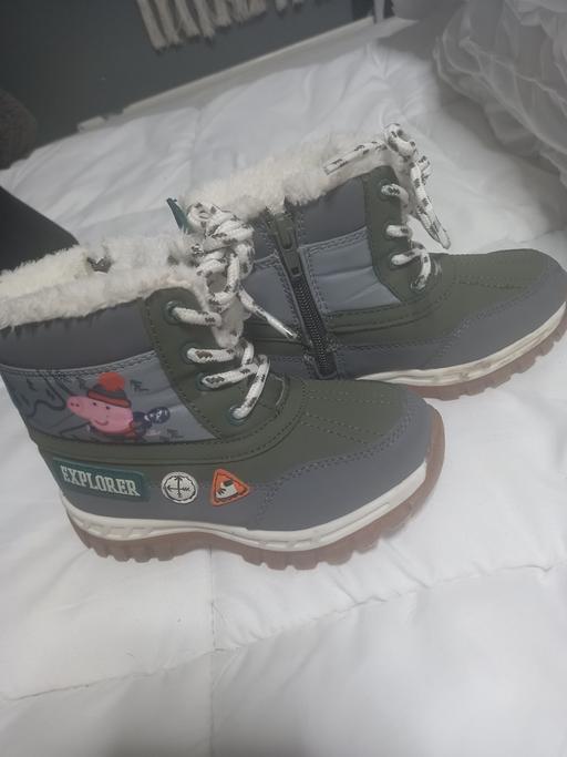 Buy & Sell Bushbury Wolverhampton - Photos for snow boots