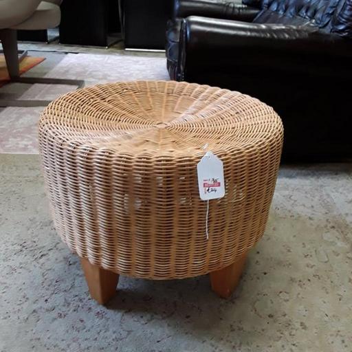 Buy & Sell Saint Pauls Trading Estate Tameside - Photos for Circular wicker footstool