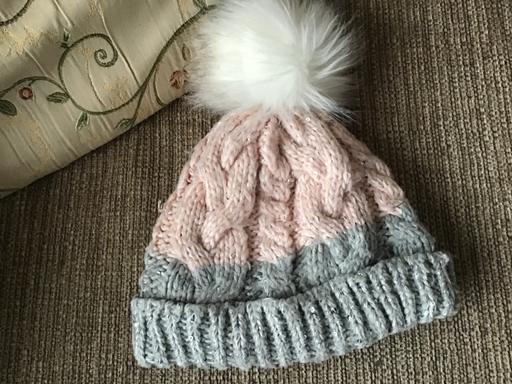 Buy & Sell Essington Wolverhampton - Photos for Hat size 3-5 years