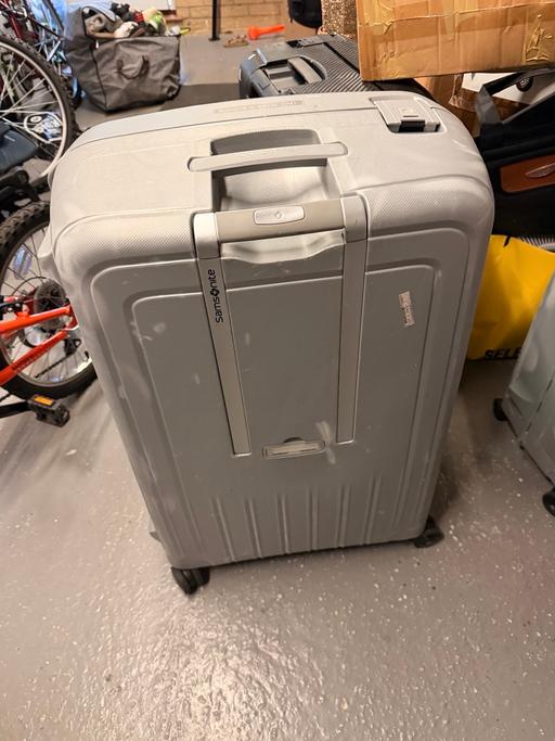 Buy & Sell Gerrards Cross Buckinghamshire - Photos for Extra large suit case 2