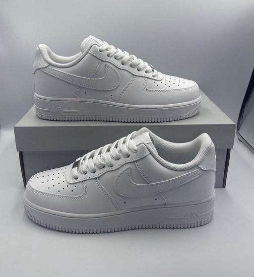 Buy & Sell Birstall Charnwood - Photos for Nike trainers