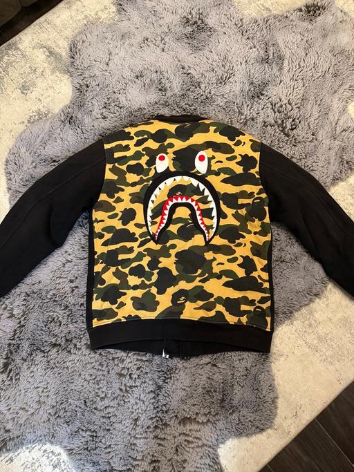 Buy & Sell Croydon Croydon - Photos for A bathing ape bomber jacket