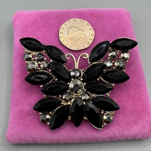 Buy & Sell Tyseley Birmingham - Photos for Large Rhinestone Butterfly Brooch