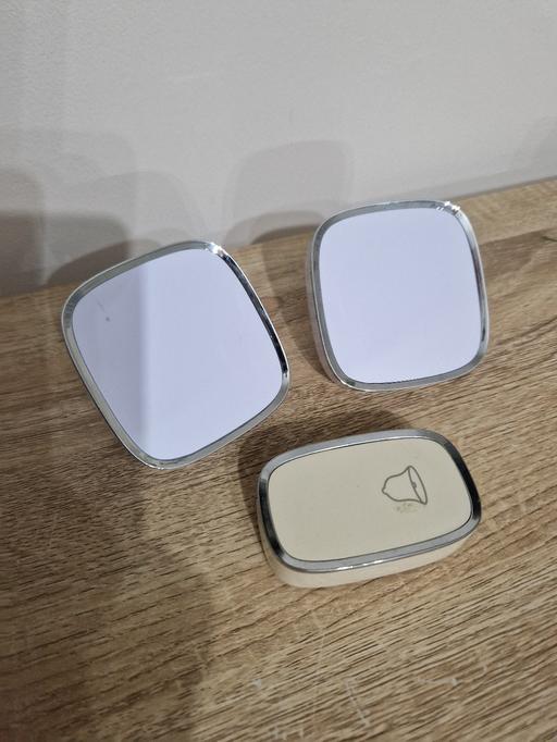 Buy & Sell Hall Green Birmingham - Photos for white doorbell 1 transmitter 2 receivers