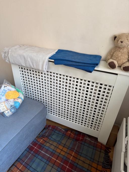 Buy & Sell Belsize Park North West London - Photos for Radiator cover