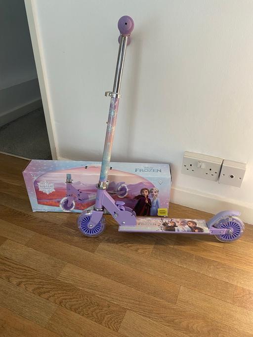Buy & Sell - Photos for Disney Frozen Inline Scooter