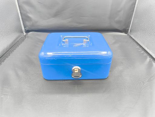 Buy & Sell Paddock Wood Tunbridge Wells - Photos for Small Blue Steel Cash Box with Lock and Key G
