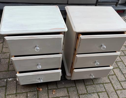 Buy & Sell Hoobrook Wyre Forest - Photos for Pine shabby chic bedsides