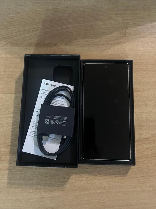 Buy & Sell East Ham East London - Photos for Samsung Galaxy S25 - 1 TB (Silverblue)