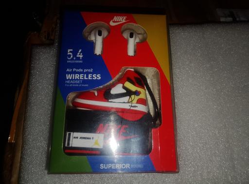 Buy & Sell Grenoside Sheffield - Photos for Nike air pods