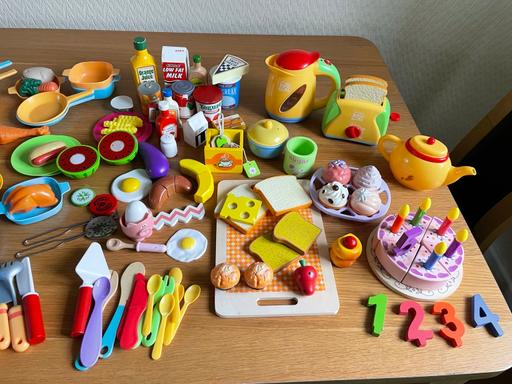 Buy & Sell Kingswinford Dudley - Photos for Play food & tea/dinner sets