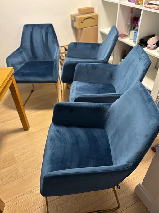 Buy & Sell Brentford Hounslow - Photos for 4 Trono’s Dwell chairs
