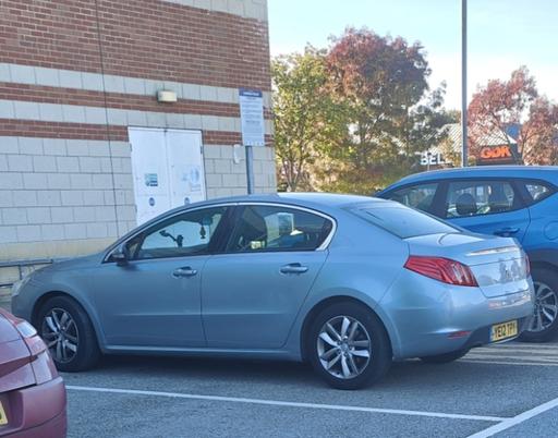 Vehicles Gipton Leeds - Photos for Peugeot 508 2012 Plate: Non Runner