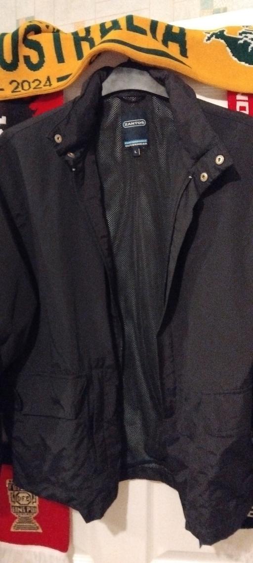 Buy & Sell Fawdon Newcastle upon Tyne - Photos for zantos Mens large waterproof jacket Ex con)