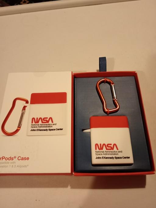 Buy & Sell Horncastle East Lindsey - Photos for brand new Air pods case set