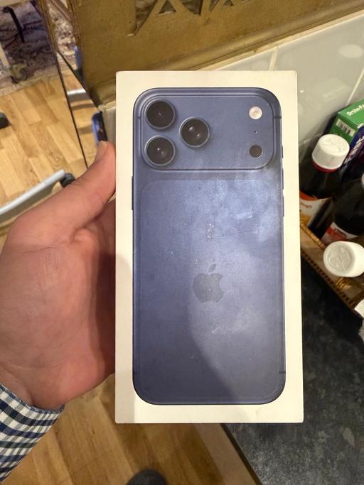 Buy & Sell Warren Street Central London - Photos for iPhone 17 Pro Max 256G