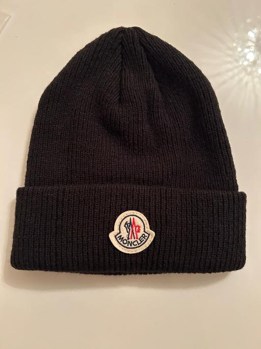 Buy & Sell Highams Park East London - Photos for moncler black beanie