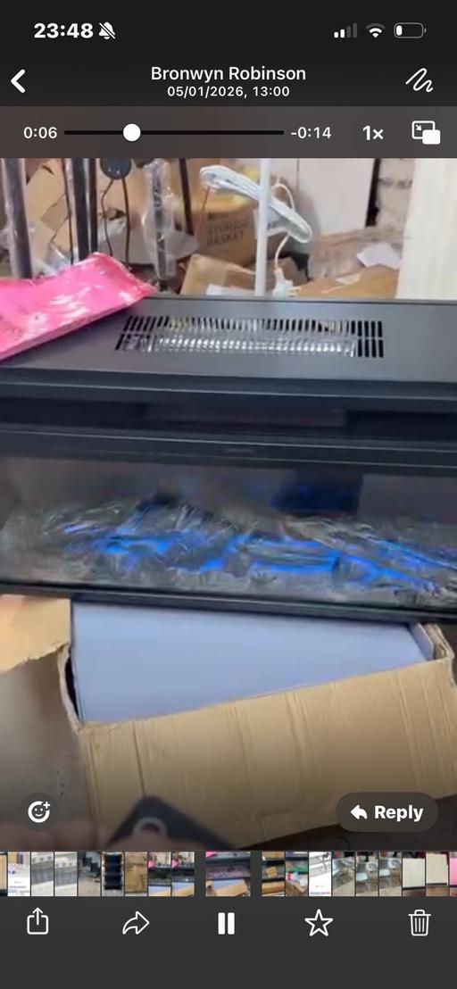 Buy & Sell Shaw Oldham - Photos for electric fire place