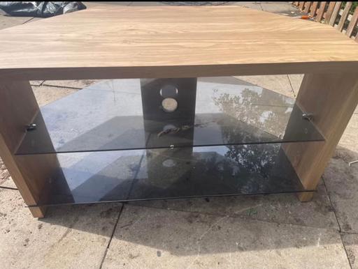 Buy & Sell Hasbury Dudley - Photos for Glass/Wood TV stand