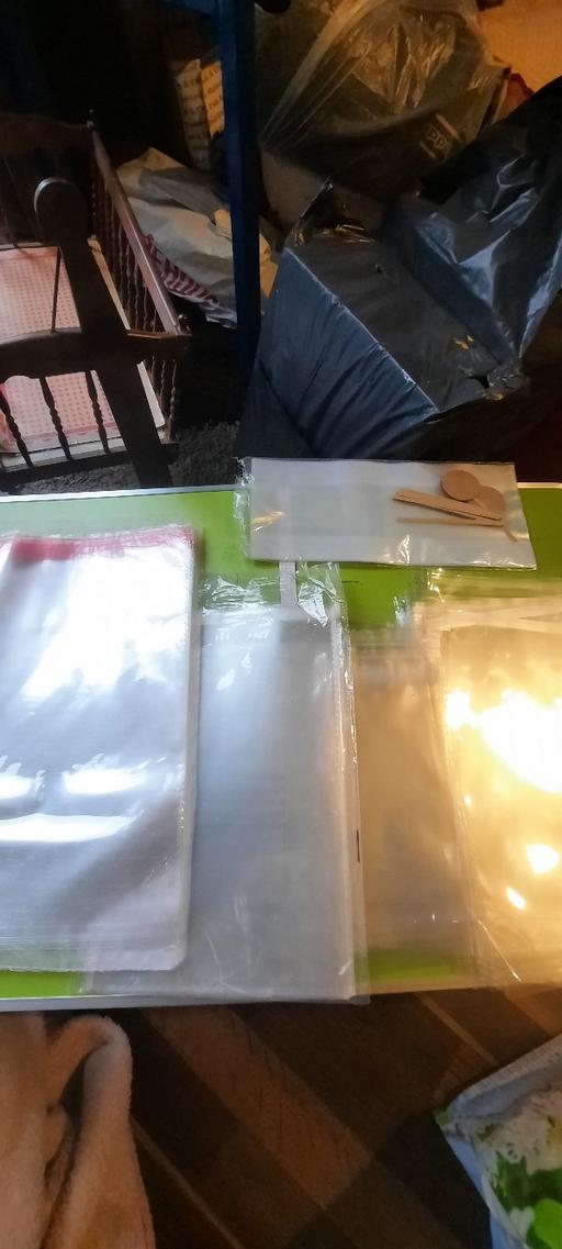 training Leagrave Luton - Photos for self seal bags