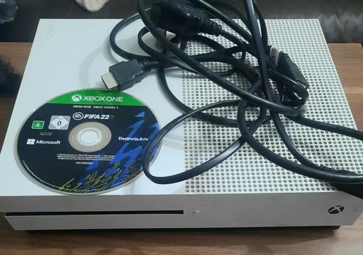 Buy & Sell Rubery Birmingham - Photos for xbox one s 500gb With Leads Game