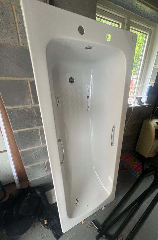 Buy & Sell Lamorbey South East London - Photos for New Ideal Standard Sandringham Bath