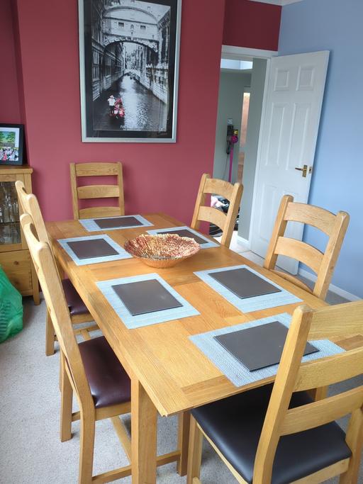 Buy & Sell Hasbury Dudley - Photos for Large oak extend dining table and 6 chairs