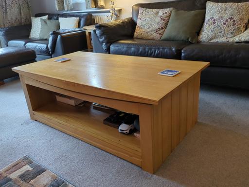 Buy & Sell Hasbury Dudley - Photos for Oak coffee table TV stand & 2 side tables