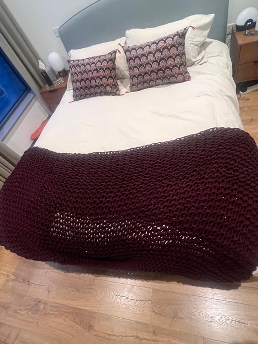 Buy & Sell Tottenham Hale North London - Photos for Throw blanket - purple - Bedeck of Belfast