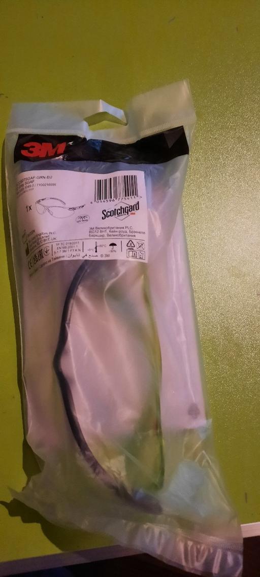 Buy & Sell Leagrave Luton - Photos for safety glasses