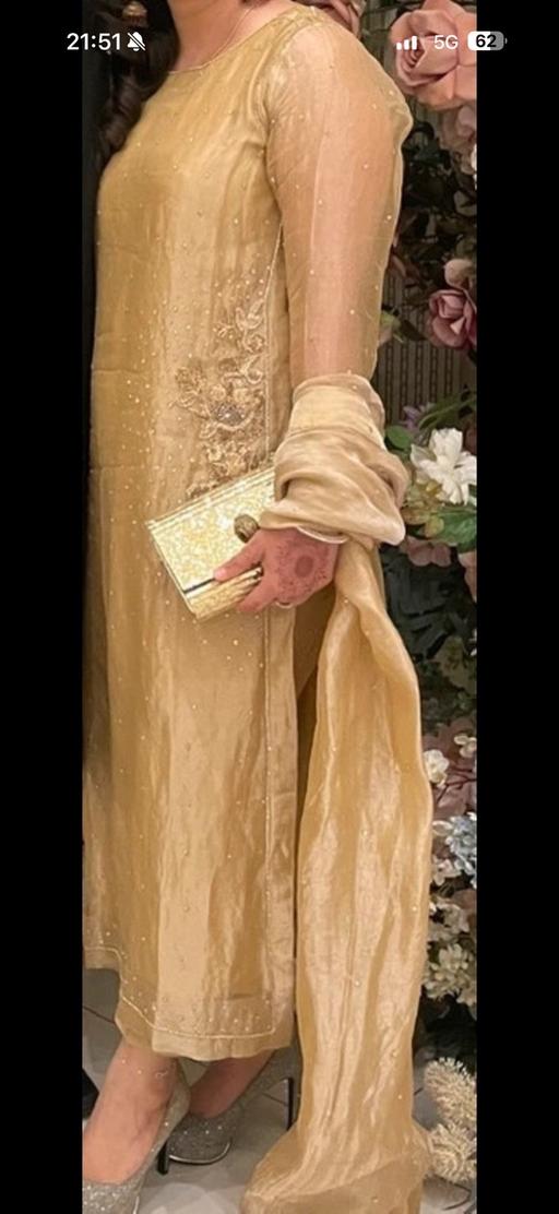 Buy & Sell Goodmayes East London - Photos for Gold wedding party 3pcs suit formal pak