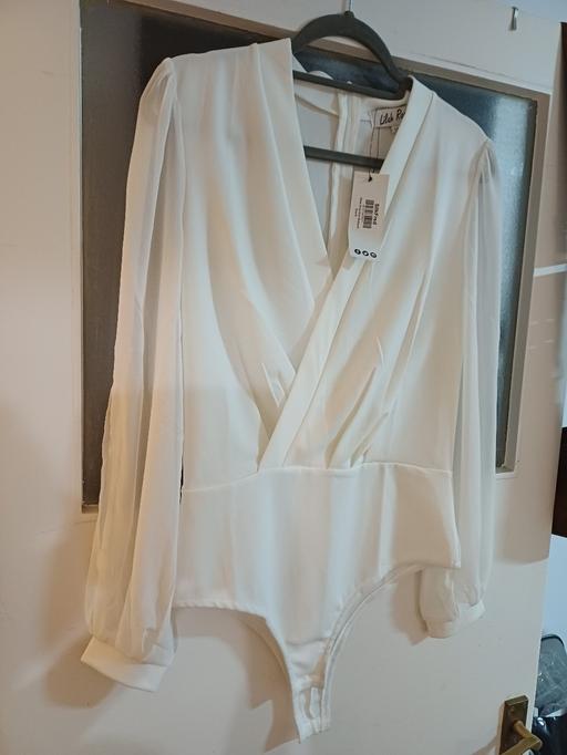 Buy & Sell Pentonville North London - Photos for Stunning Body Shirt with sleeve detail
