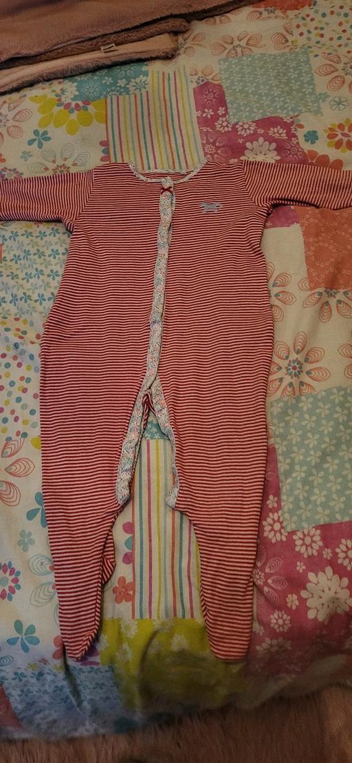 Buy & Sell Radcliffe Bury - Photos for girls bodysuit 6-9 months