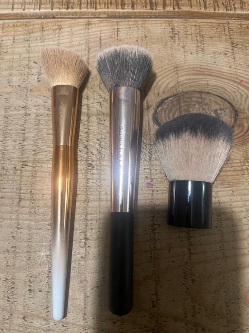 Buy & Sell Cadeby Doncaster - Photos for Make up brushes Olivia hale