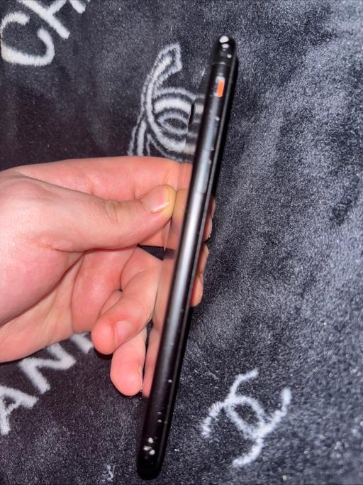 Buy & Sell Wigginton Tamworth - Photos for iPhone 7