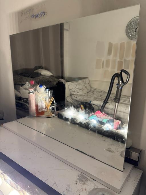 Buy & Sell Brixton South East London - Photos for Vanity/ dressing table mirror