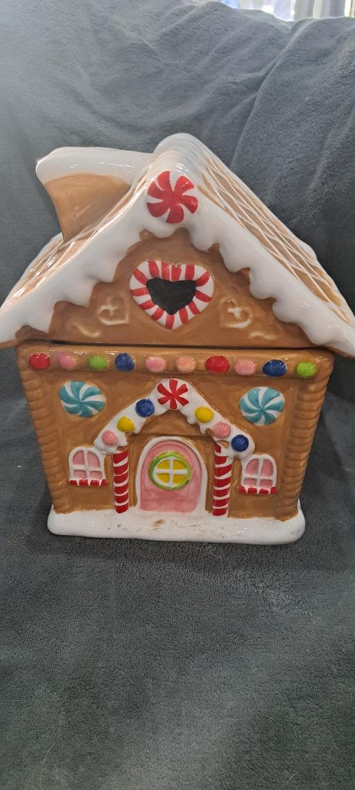 Buy & Sell Sutton Coldfield Birmingham - Photos for Gingerbread house