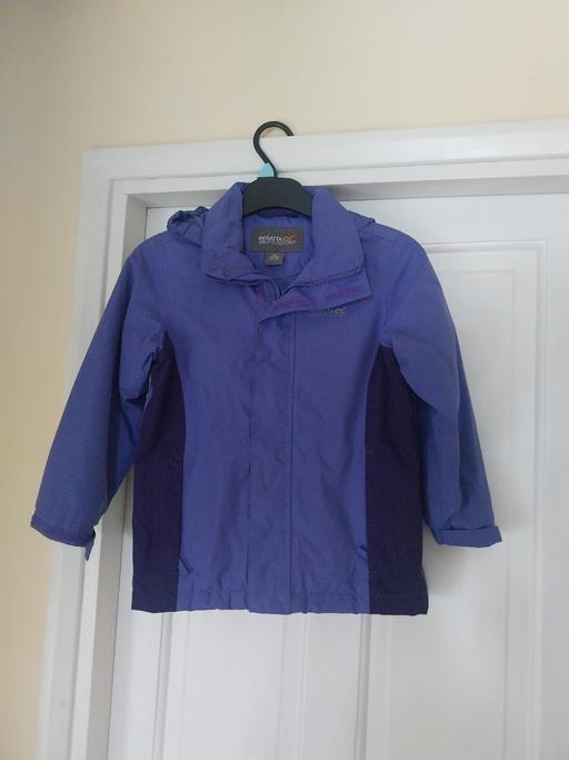 Buy & Sell Essington Wolverhampton - Photos for Girls Lightly Padded Regatta Jacket