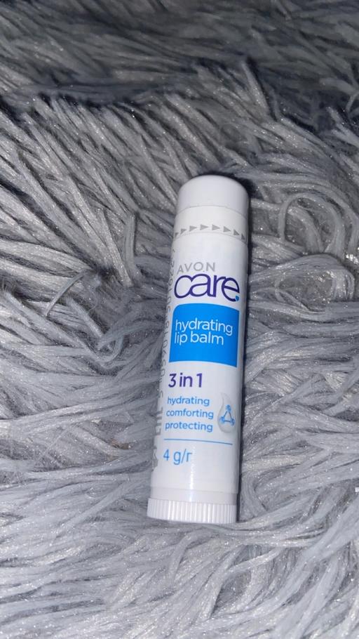 Buy & Sell Bilston Wolverhampton - Photos for Avon lip balm