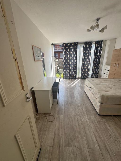 Buy & Sell Gospel Oak North West London - Photos for Double room with private garden for rent