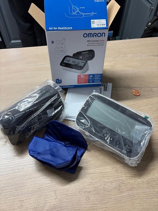 Buy & Sell Duckmanton Chesterfield - Photos for Omron M4 connect Afib blood pressure monitor