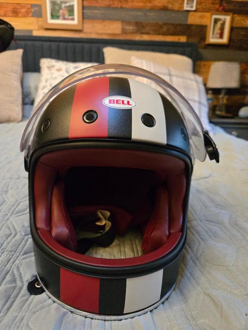 Vehicles Castleton Rochdale - Photos for Retro Bell Bullitt Motorcycle Helmet