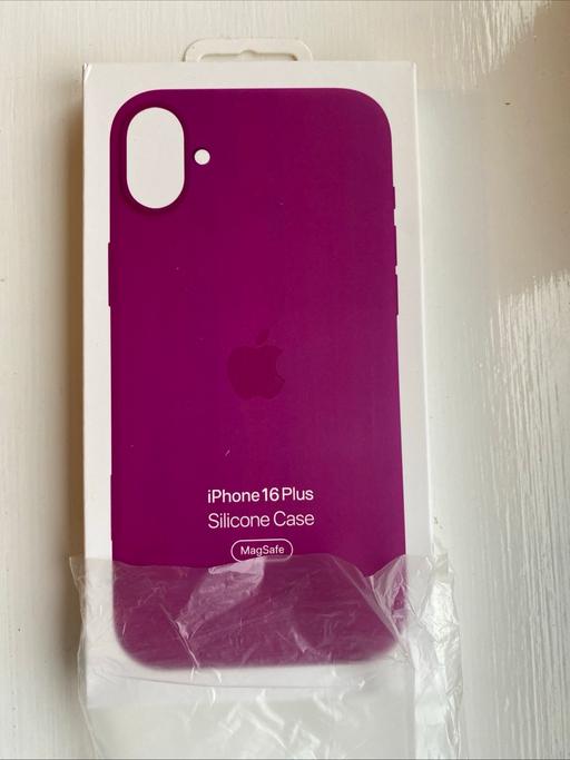 Buy & Sell Didcot South Oxfordshire - Photos for iPhone 16 Plus Fuchsia Silicone Case