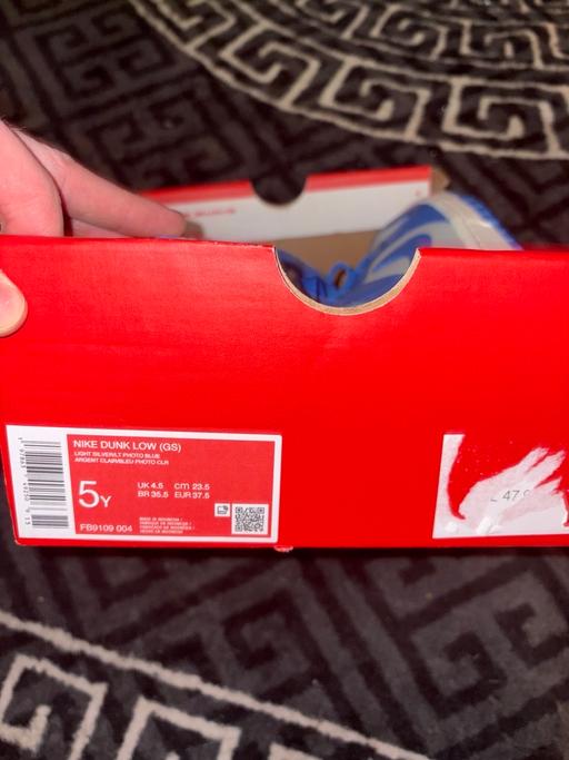 Buy & Sell Levenshulme Manchester - Photos for Nike dunks women’s size 4.5